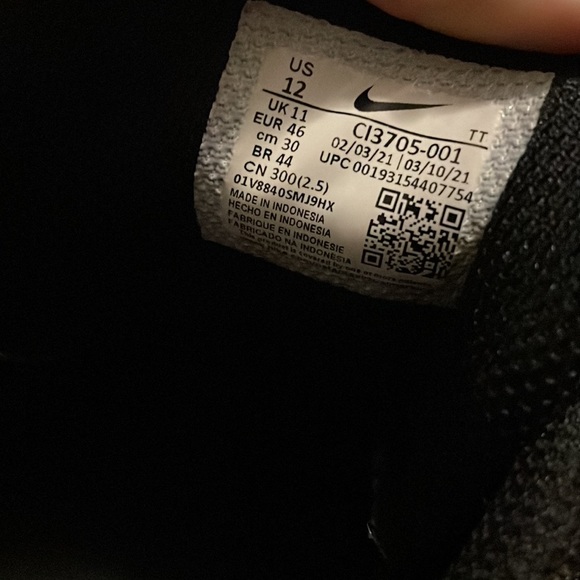 Nike Air Max Shoes - Picture 7 of 7